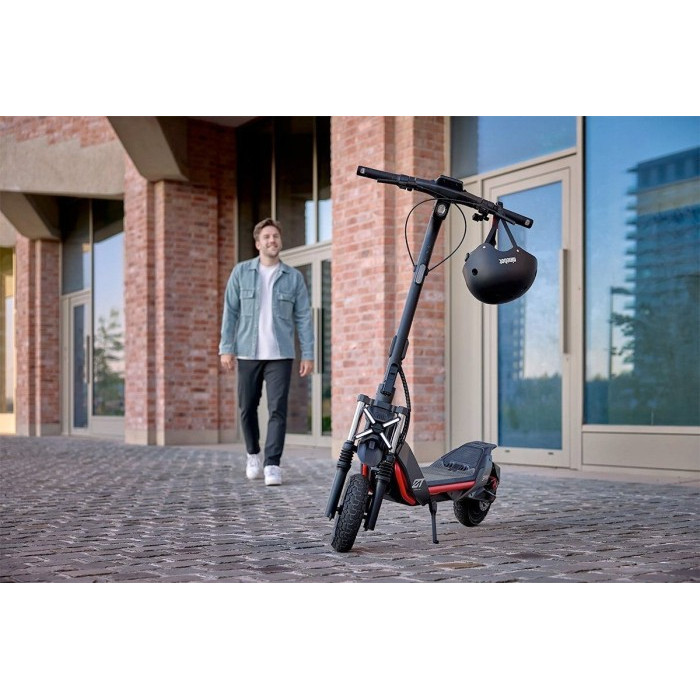 Електросамокат Segway-Ninebot ZT3 PRO E Чорний AA.05.18.01.0001