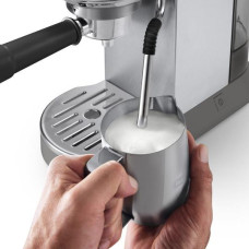 Кавоварка DeLonghi EC 890.M