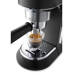 Кавоварка EC 685 BK 132106140 DELONGHI
