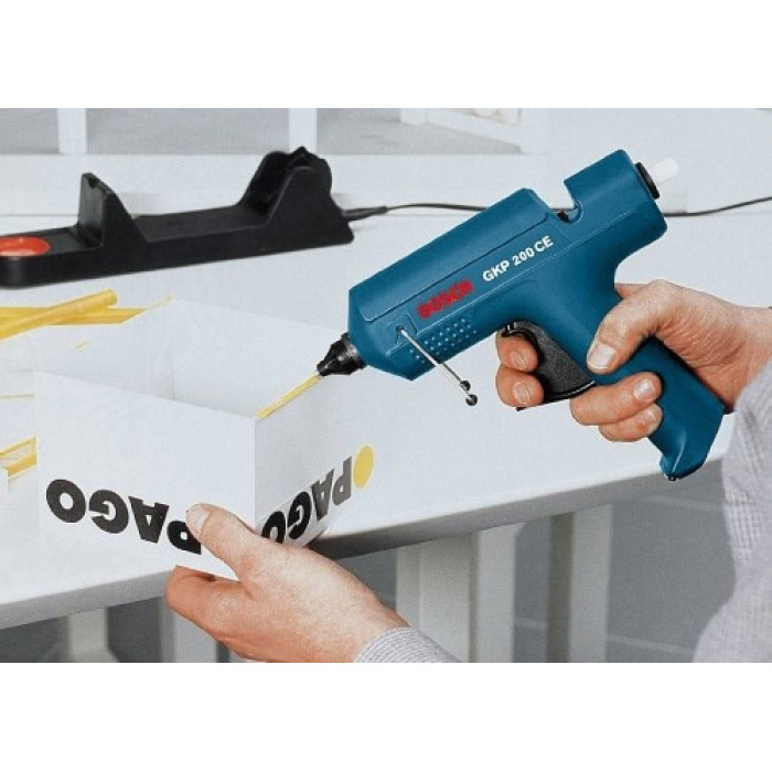 Пістолет клейовий Bosch Professional GKP 200 CE 500Вт стрижні 11мм 0.4кг подача 30г·хв