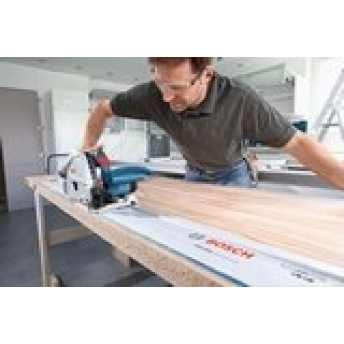 Пила дискова Bosch Professional GKS 55 1350Вт 165мм 4.7кг