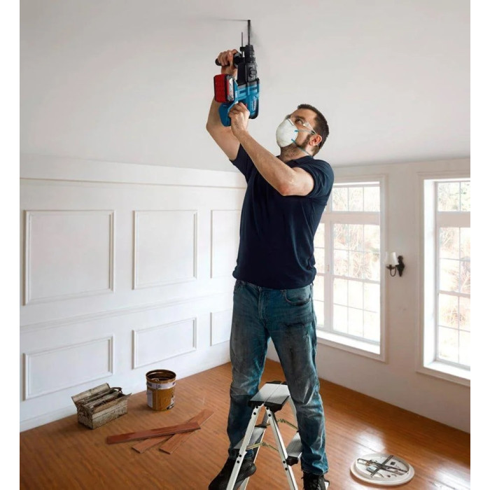 Перфоратор акумуляторний Bosch Professional GBH 180-LI SDS-Plus 18В акб 1x4А·год 2Дж 2.3кг