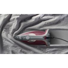 Праска Tefal Smart Protect Plus, 2800Вт, 270мл, паровий удар -260гр, постійна пара - 40гр, керам. підошва, сіро-бордовий