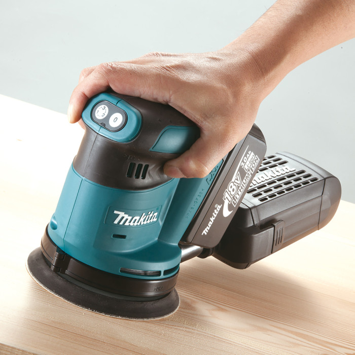 Шліфмашина ексцентриков акумуляторна Makita DBO180Z 18В 125мм 7000/9500/11000об·хв 1.7кг без АКБ та ЗП