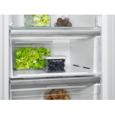 Морозильна камера Electrolux, 186x60х65, 280л, А++, NF, інв., дисплей, нерж