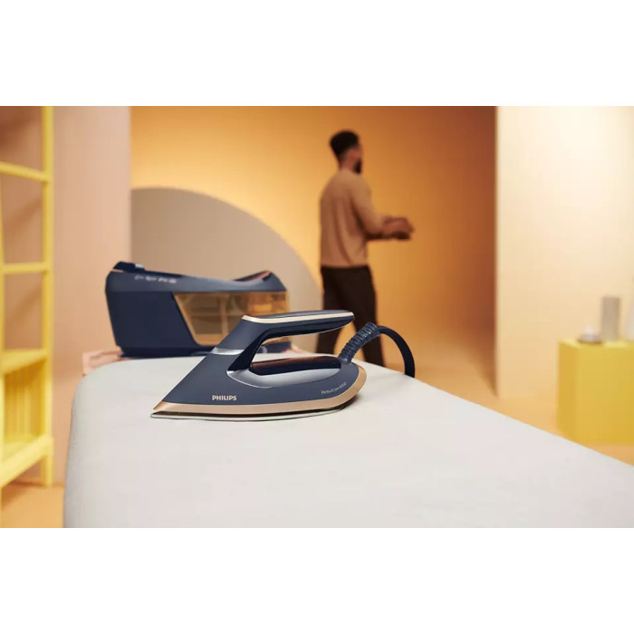 Праска-парогенератор Philips PerfectCare 6000 Series, 2400Вт, 1800мл, паровий удар -600гр, постійна пара - 130гр, нерж. сталь, синьо-золотий
