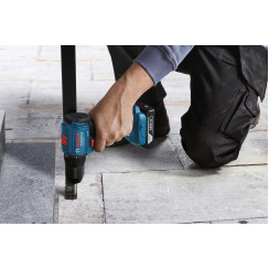 Шурупокрут-дриль акумуляторний Bosch Professional GSR 185-LI 18В 2х2.0А·год 50Нм 500·1900об·хв 0.9кг