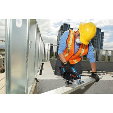 Пила дискова Bosch Professional GKM 18V-50 акумуляторна, 2х18В 5А·год, 136мм, 4250об·хв, 2.2кг