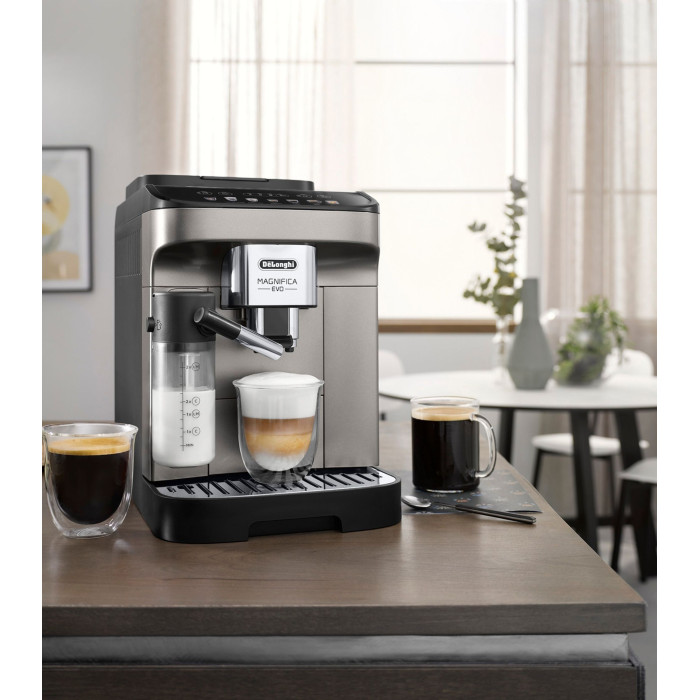 Кавомашина Delonghi Magnifica Evo, 1.8л, зерно+мелена, автомат.капуч, дисплей, авторецептів -7, графіт
