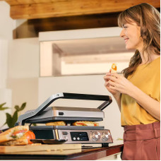 Гриль Braun  прижимний MultiGrill 7 CG 2000Вт, темп. режимів-3, з`ємні пластини+ пластини для вафель, метал