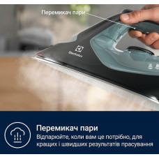 Праска Electrolux, 2600Вт, 370мл, паровий удар 230гр, алюмінієва підошва, зелено-чорний