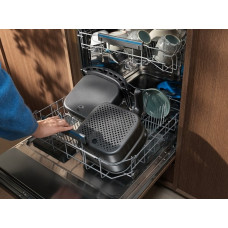 Мультипіч Electrolux 1500Вт, чаша-5л, сенсорне керування, 5 авто. програм, пластик, чорний