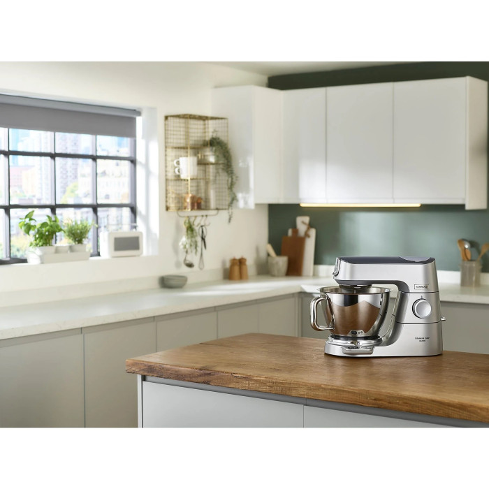 Кухонна машина Kenwood Titanium Chef Baker, 1200Вт, чаша-метал, корпус-метал, насадок-3, вбудовані ваги, дисплей, срібний