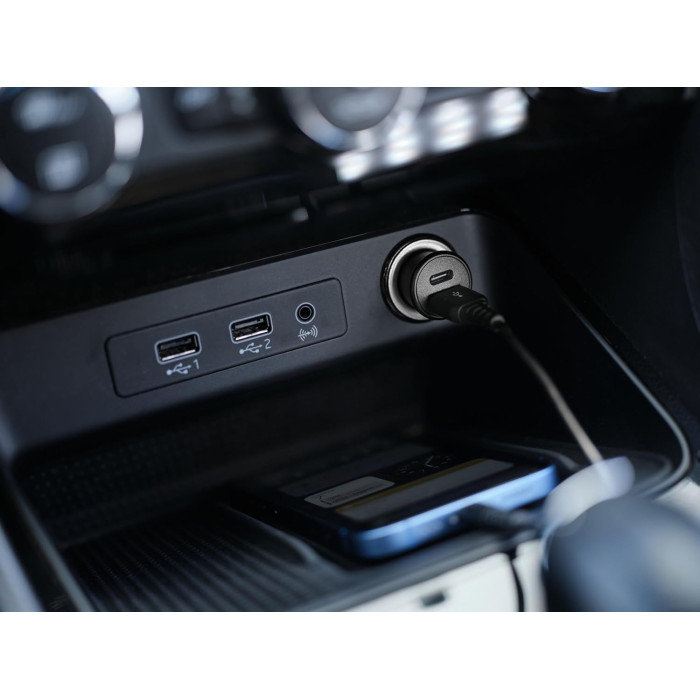 Зарядний пристрій автомобільний Trust 38Вт USB-A/USB-C PD, QC, чорний