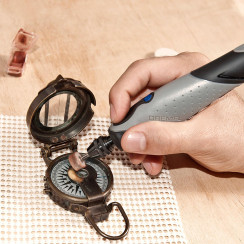 Шліфмашина шліфувально-гравірувальна Dremel Stylo+ 2050-15 9Вт 5000-22000об·хв 15 насадок 16см 0.11кг