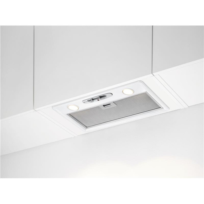 Витяжка Electrolux вбудована, 52см, 600м.куб/год., білий